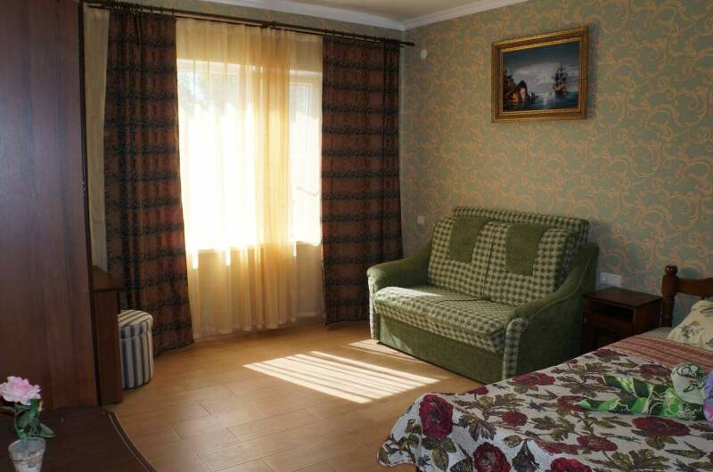 Коттедж двухкомнатный с кухней