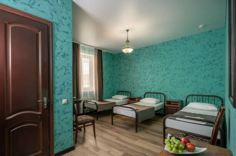 Трехместный стандарт с раздельными кроватями