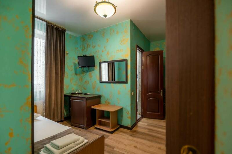 Двухкомнатный четырехместный номер стандарт