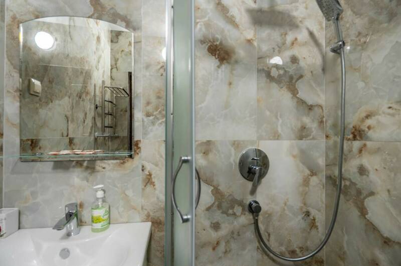 Двухкомнатный четырехместный номер стандарт