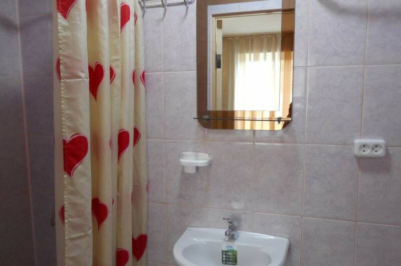 Стандарт с удобствами 4-х местный