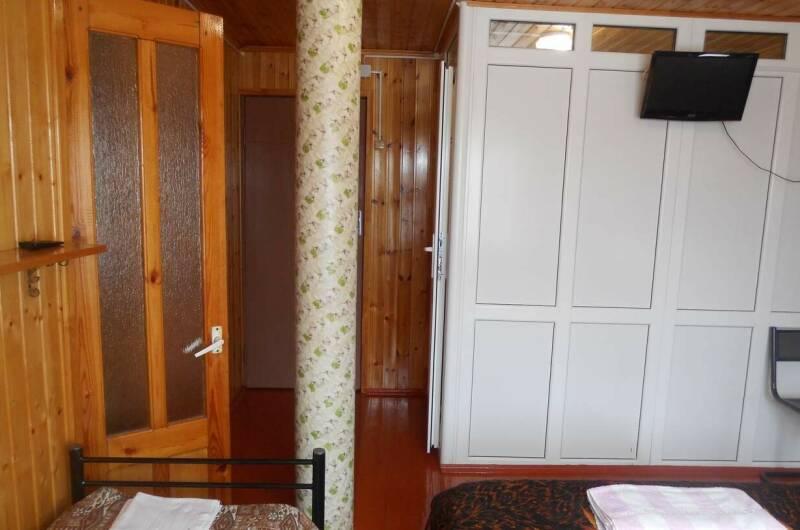 Студия — 3−х местная