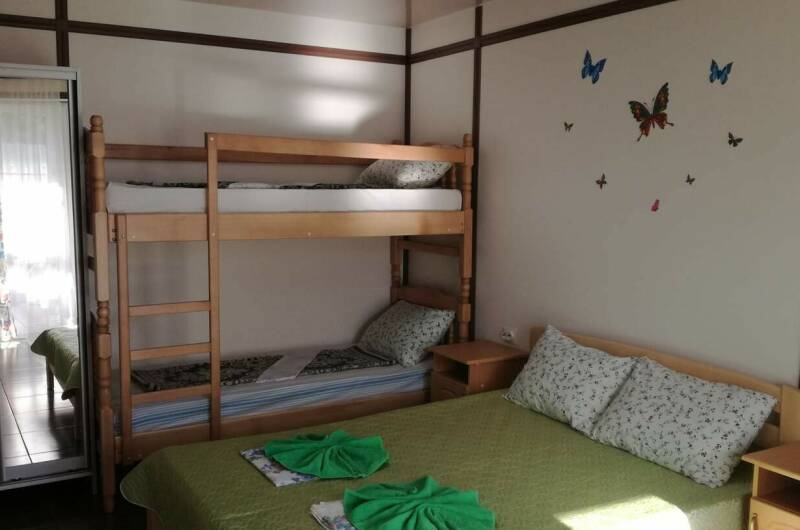 Гостевой номер № 3 (4 местный)