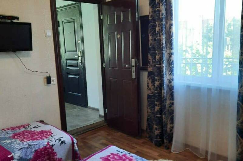 Трехместный «Стандарт» и своя кухня