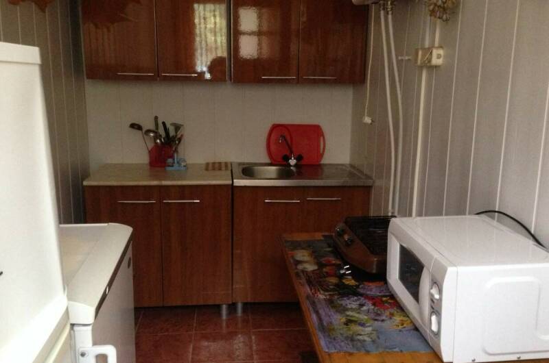 Часть дома с двумя комнатами