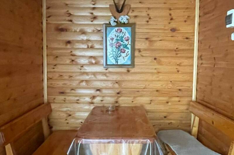 Номер 2−4 местный