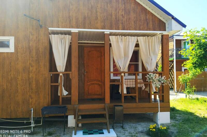 Комфортабельный номер № 6 (правая комната)