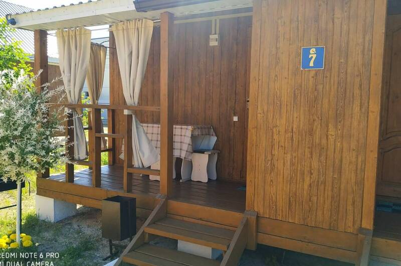 Комфортабельный номер № 7 (левая комната)