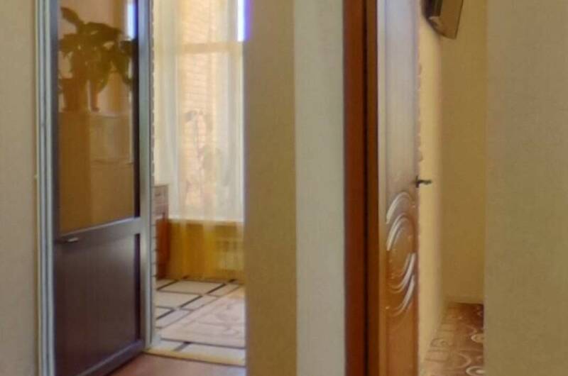 Шестиместный 2х-комнатный с балконом и кухней