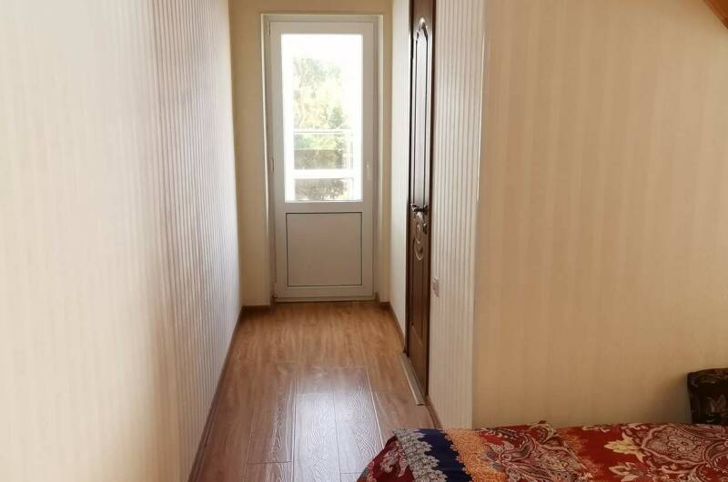 Трехместный с балконом