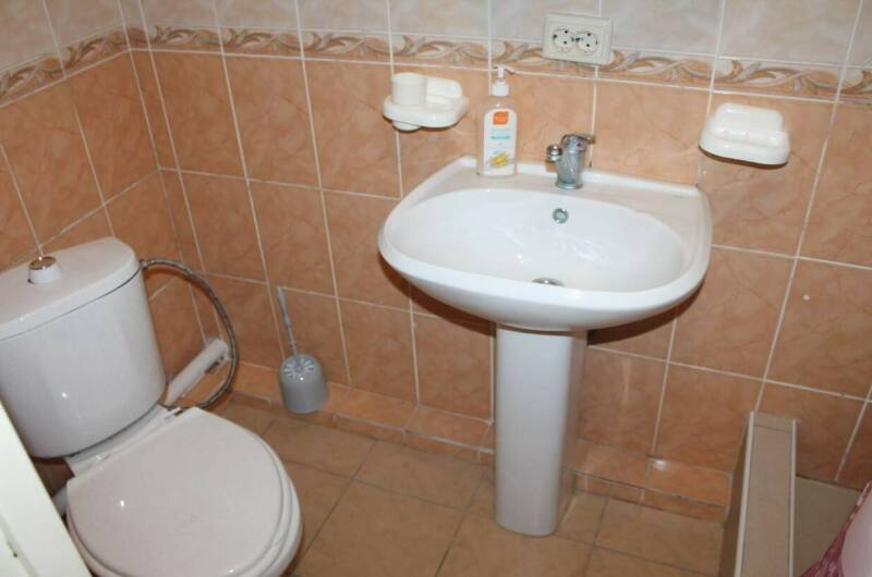 Номер класса «Стандарт» 4 человека (коричневый)