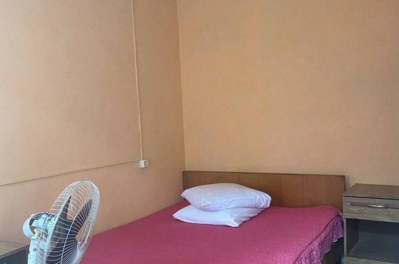 Эконом 2-х местный двуспальная кровать