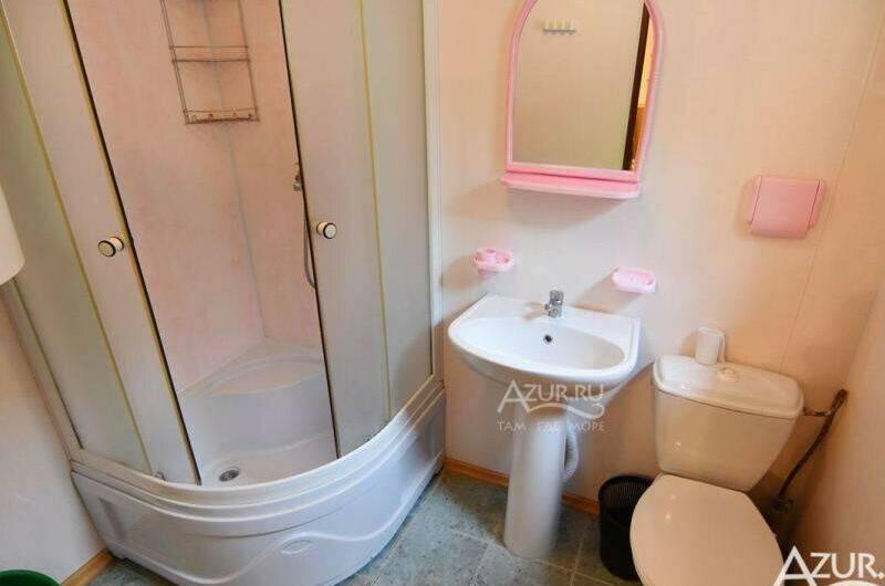 «Семейный» с летней кухней