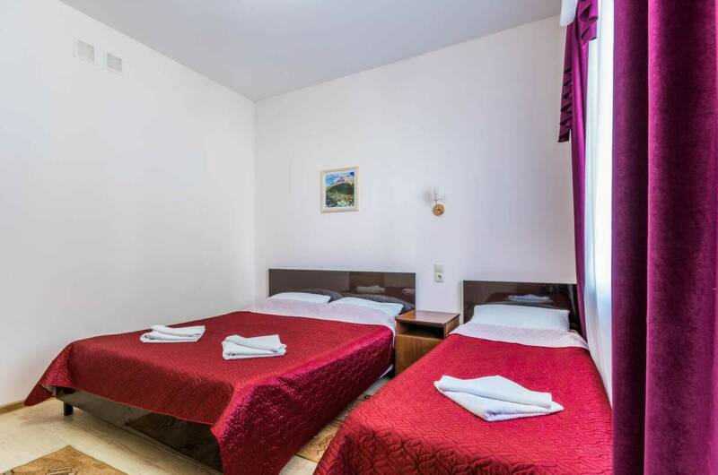 3-х местный номер с доп. местом с террасой