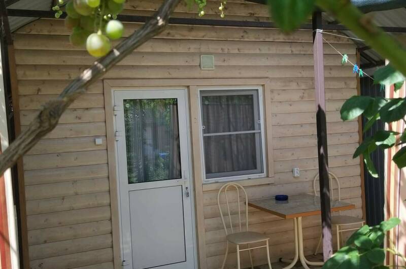 Отдельные домики с кухней от 2-х мест