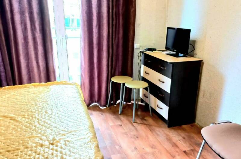 Комфортный 4-х местный двухкомн. номер на 3-м эт