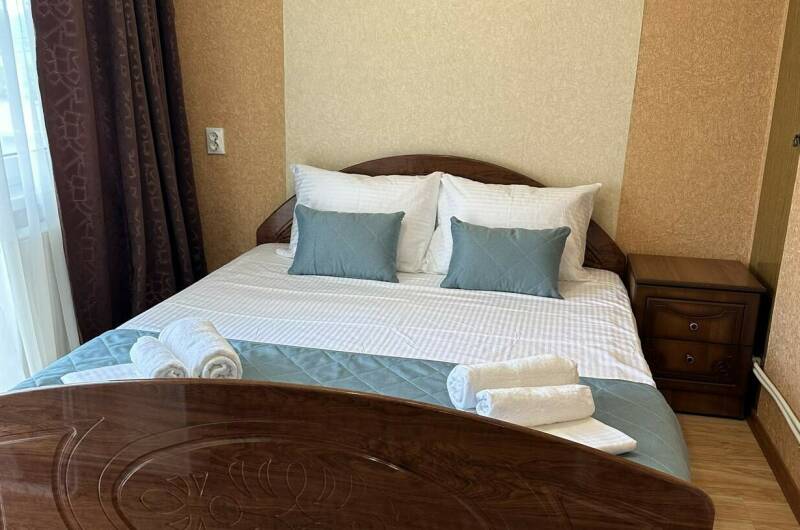 7. Трехместный «Улучшенный» с балконом