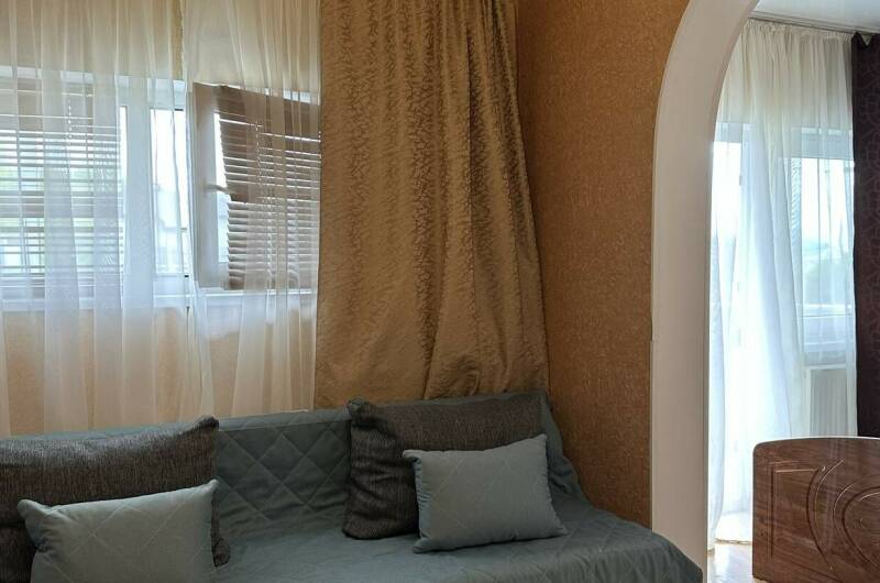 7. Трехместный «Улучшенный» с балконом