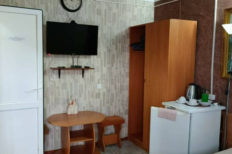 5. Трехместный «Стандарт» с выходом к бассейну