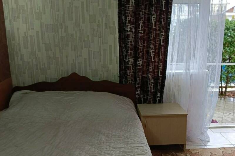 5. Трехместный «Стандарт» с выходом к бассейну