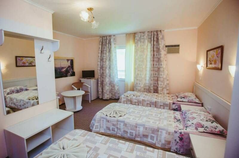 3-х местный с балконом