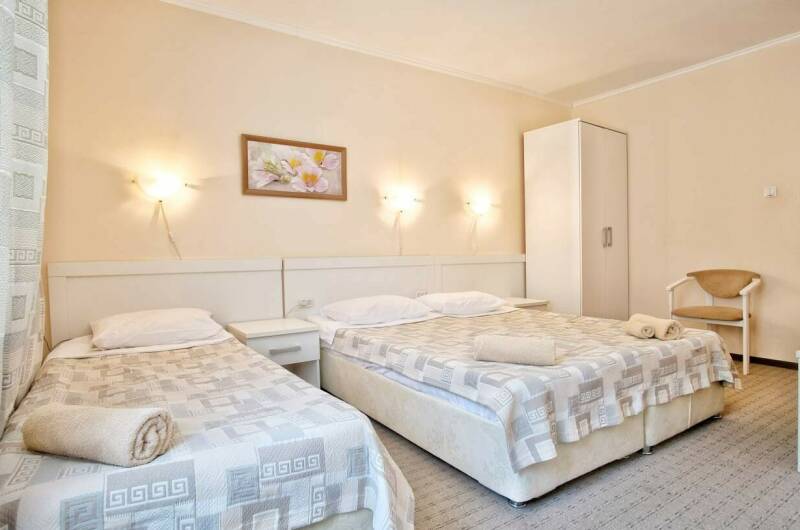 3-х местный с балконом