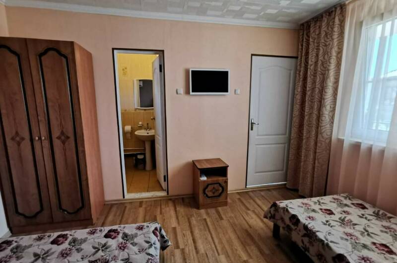 Трехместный номер «Комфорт» 2-ой этаж