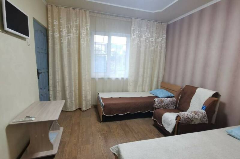 Трехместный номер «Комфорт» 1-ый этаж