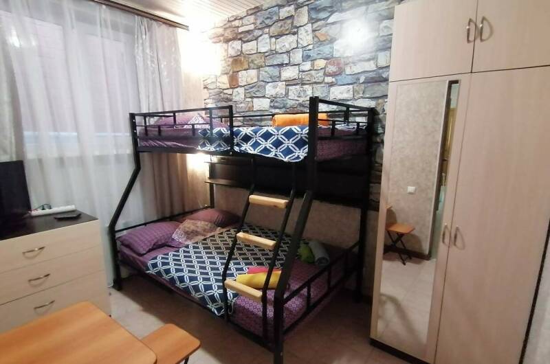 Трехместная комната (12)