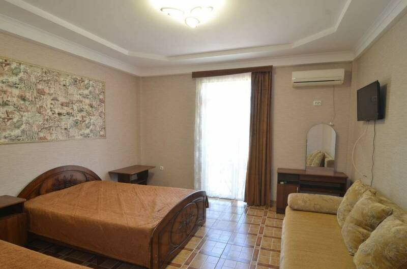 Пятиместный номер «Люкс»