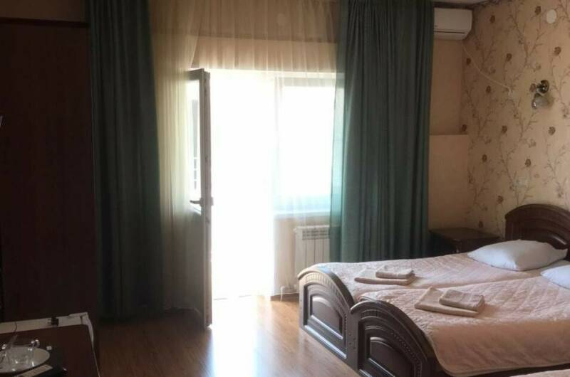 Трехместный номер c удобствами