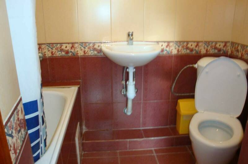 Номер с удобствами на этаже