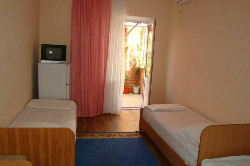 Номер с удобствами на этаже