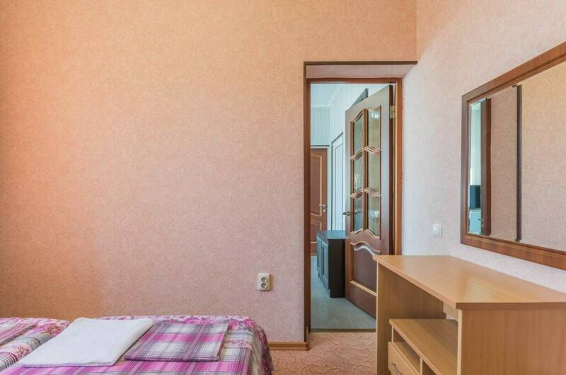 Четырехместный 2-х комнатный с кухней