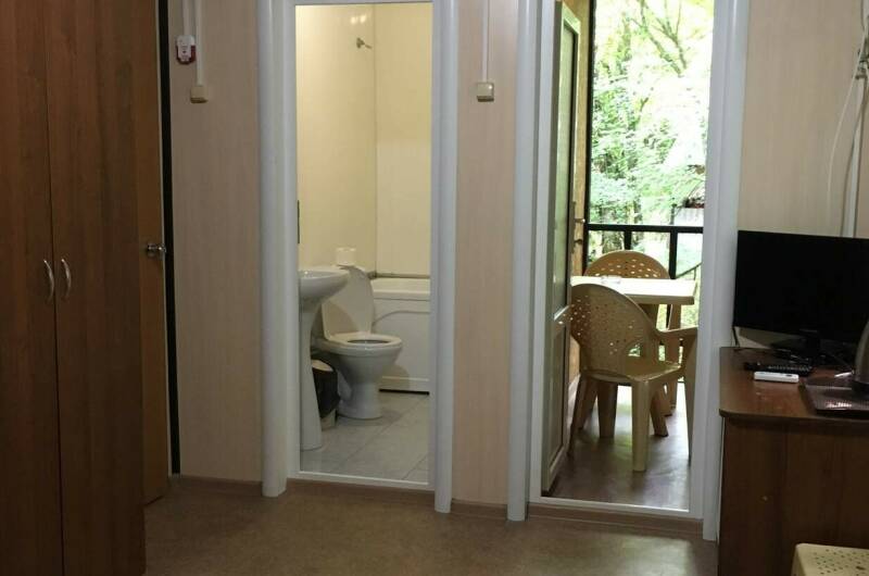 Номер с двуспальной кроватью, сплитсистема, балкон