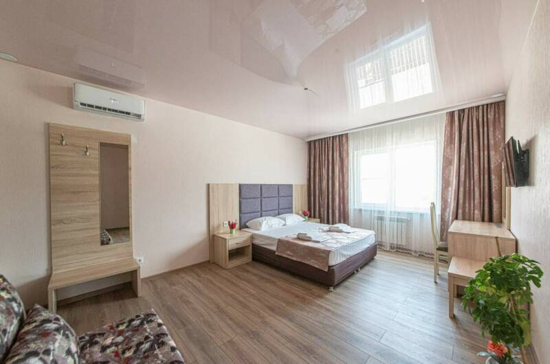 Люкс двухкомнатный 4-х местный 2 корпус