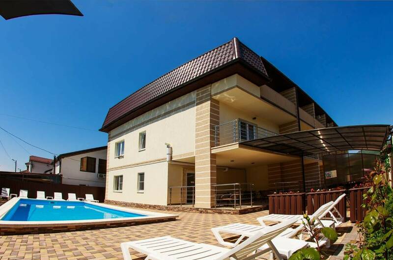 Люкс двухкомнатный 4-х местный 2 корпус