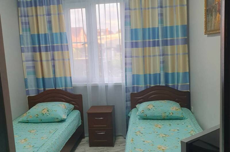 "Эконом" 2х местный, удобства рядом