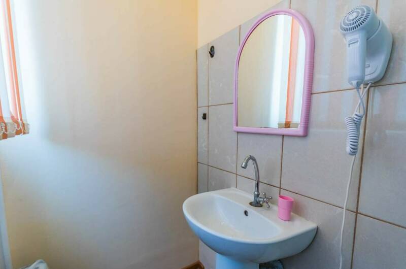 4-х местный номер двухкомнатный второй этаж