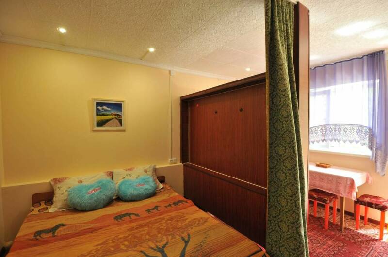 Двухкомнатный номер с кухней первый этаж