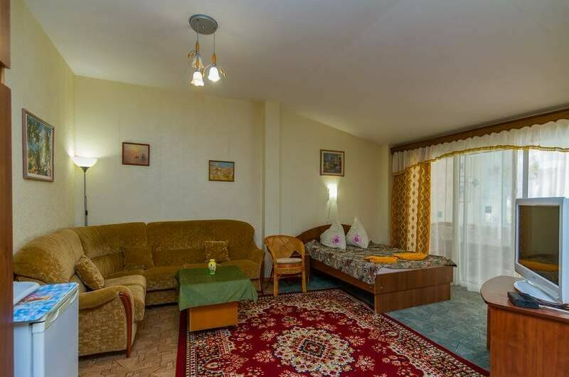 № 6 Двухкомнатный с балконом и видом на террасу