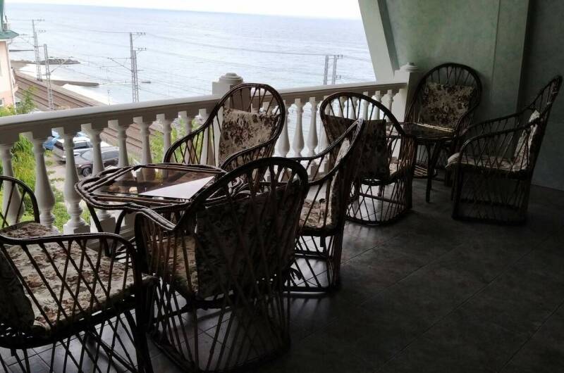 № 6 Двухкомнатный с балконом и видом на террасу