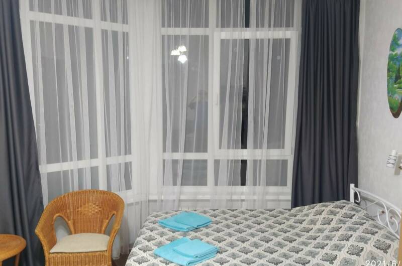 № 7 с видом на море