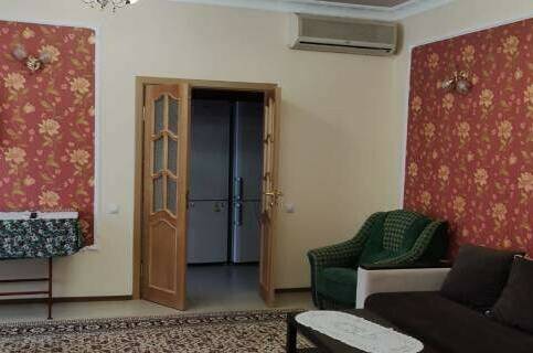 Апартаменты (номер Люкс+кухня+зал)