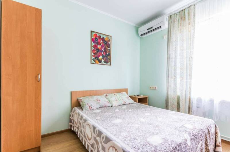 Номер «Эконом» № 2 (2−3 мест.)