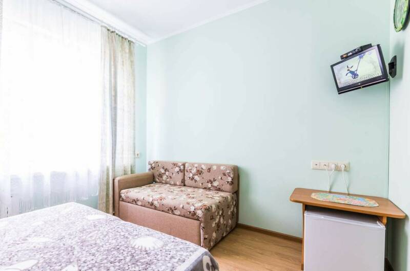 Номер «Эконом» № 2 (2−3 мест.)