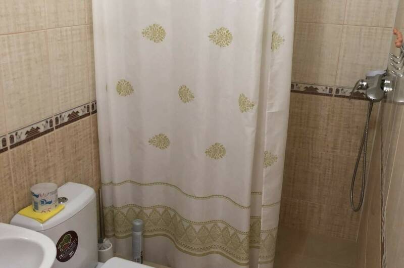 Трёхместный номер (балкон, вид на горы)