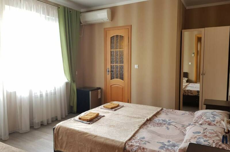 3-х местный с балконом с видом на море