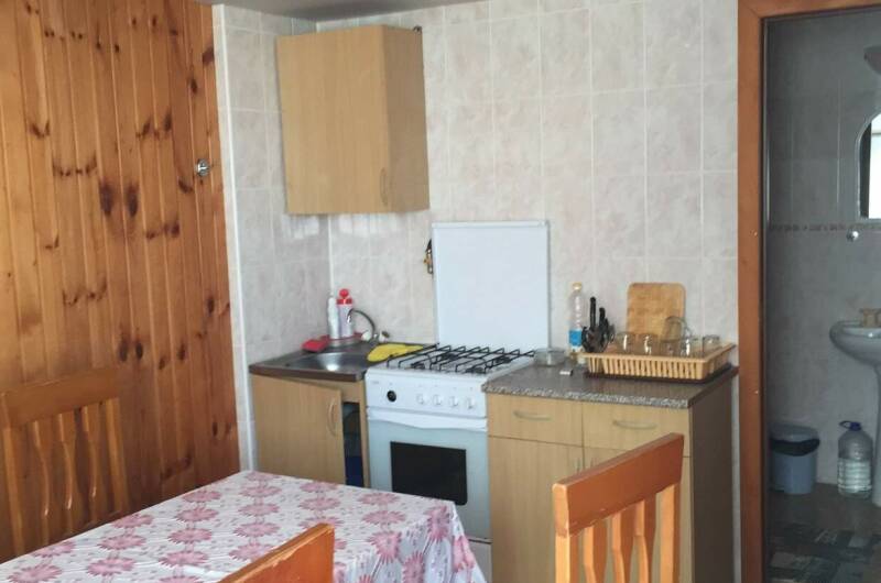 Двухкомнатный 4-х местный номер с отдельной кухней