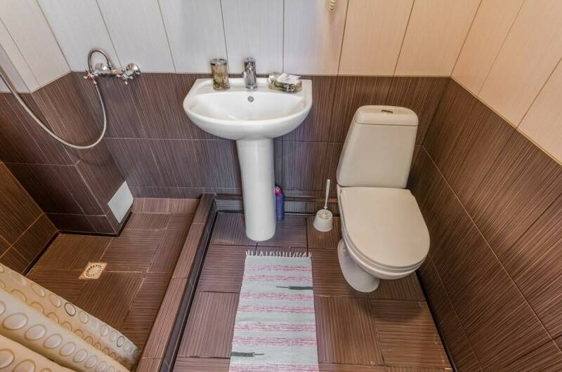 3-х местный с удобствами № 6 -27м2